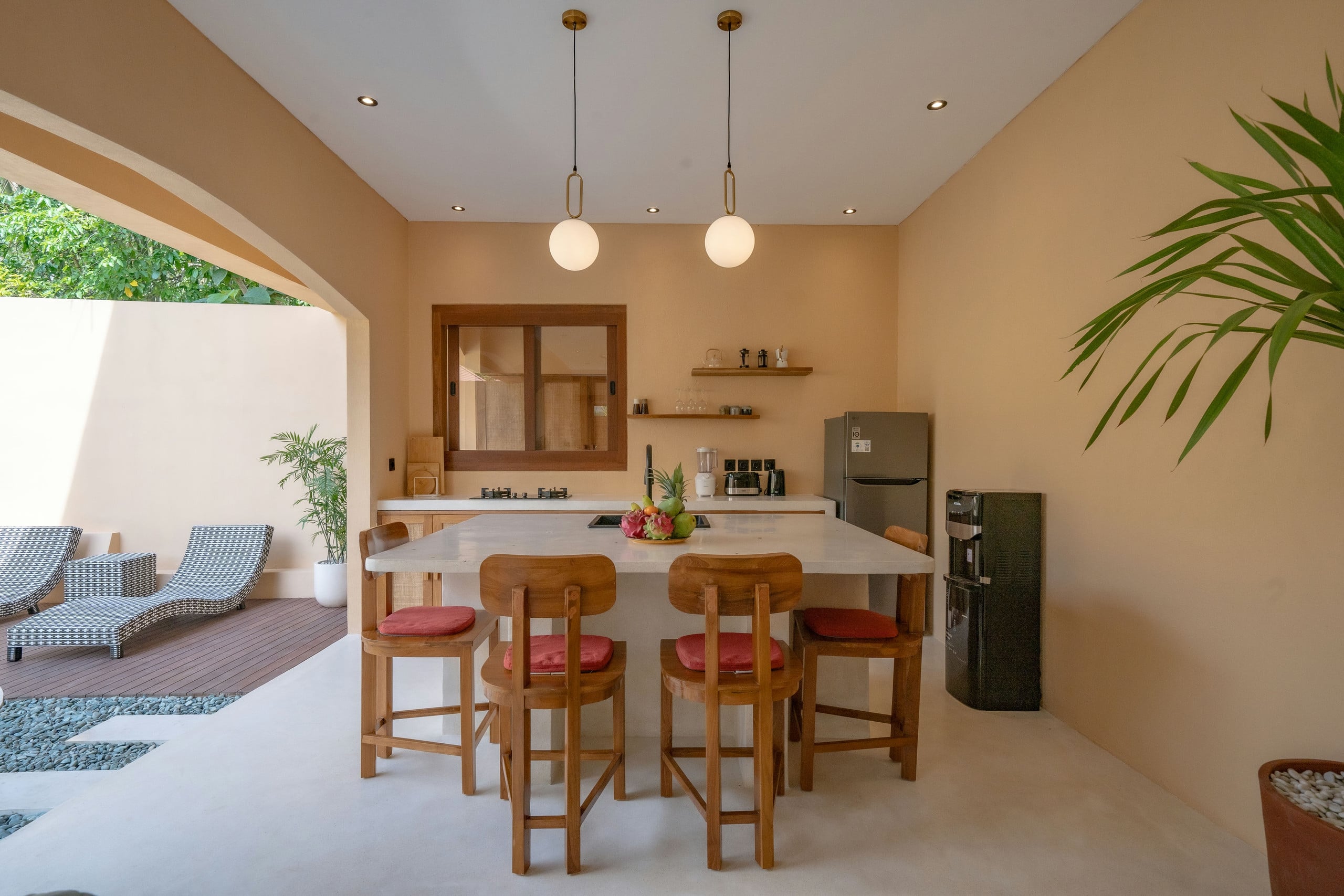 Casa Sana: Unique Villa at the Heart of Uluwatu — photo 3