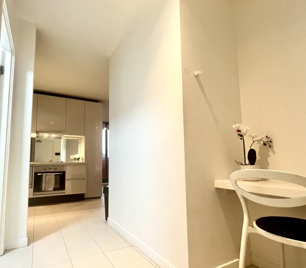 2BR in Culture & Business Center 7