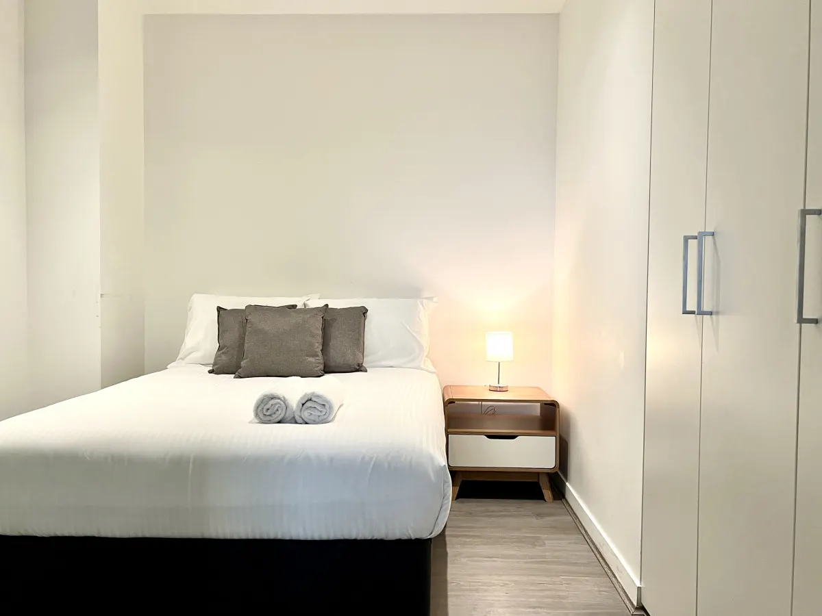 2BR in Culture & Business Center 8