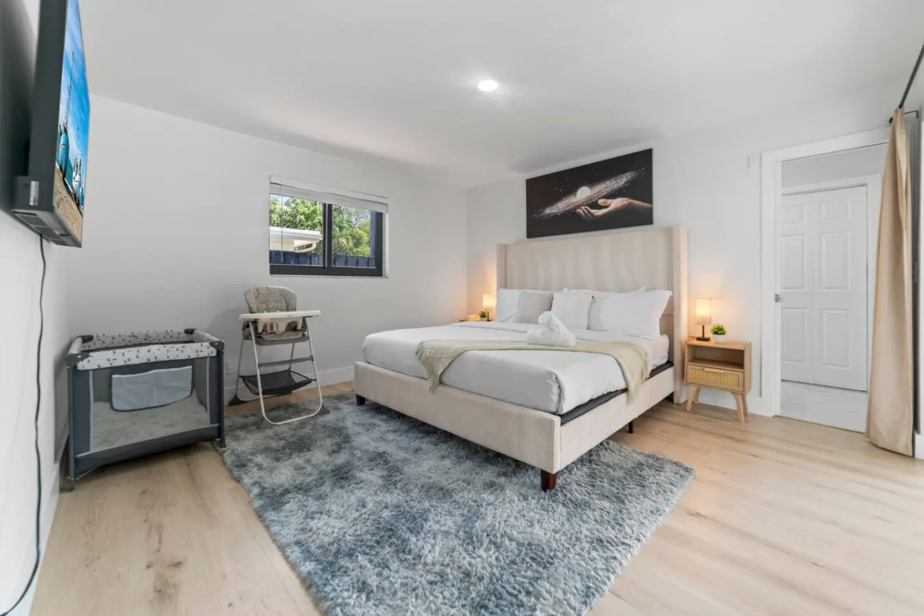 Private Oasis w/ Pool, Mini Golf & Sports Court 8