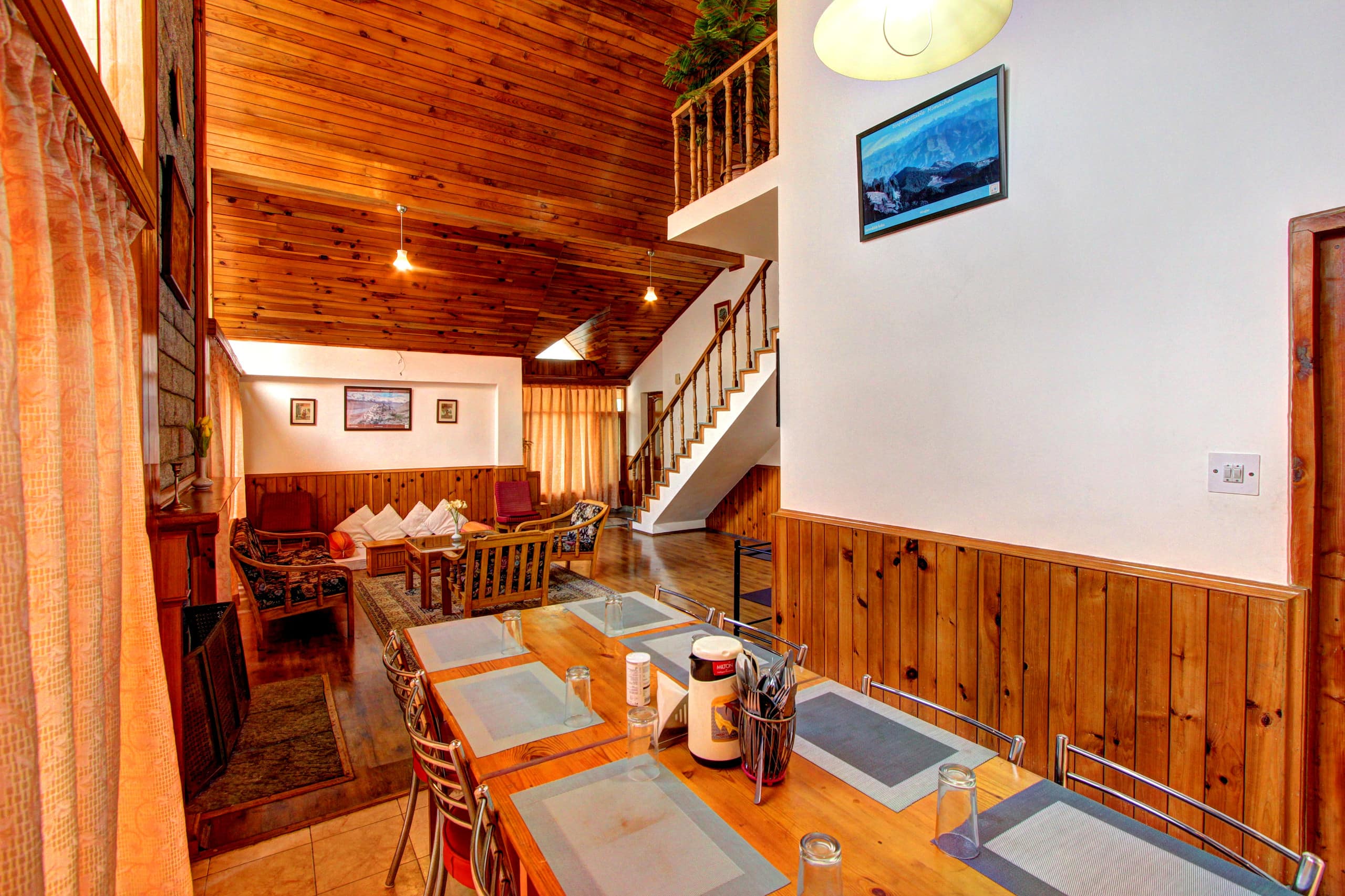 wood valley cottage — photo 3