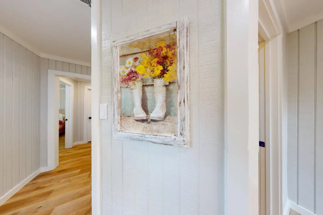 Century Oak Retreat ~ Charming Getaway 19