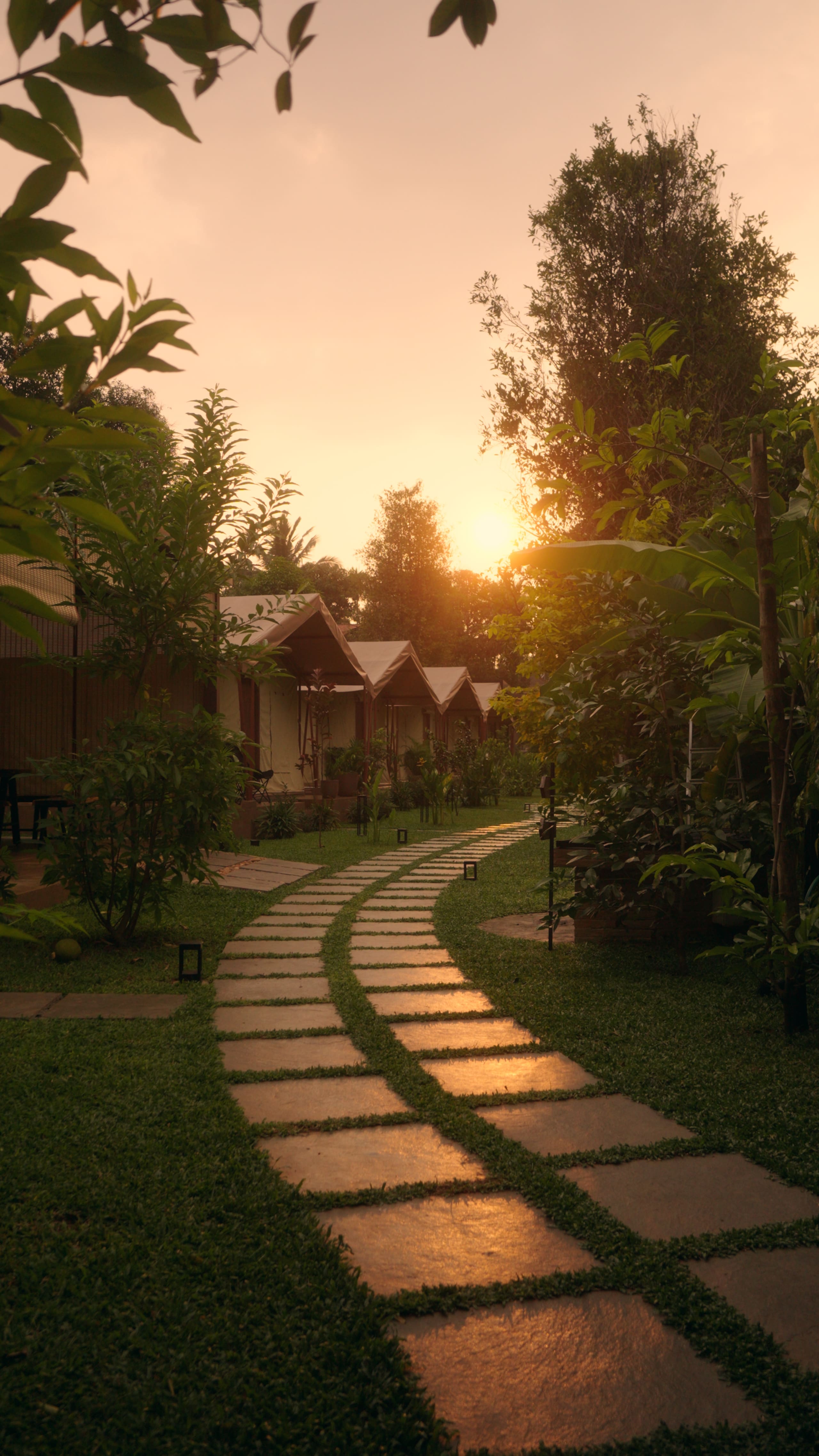 Riverside Luxury Glamping with Pool | Near Airport 31