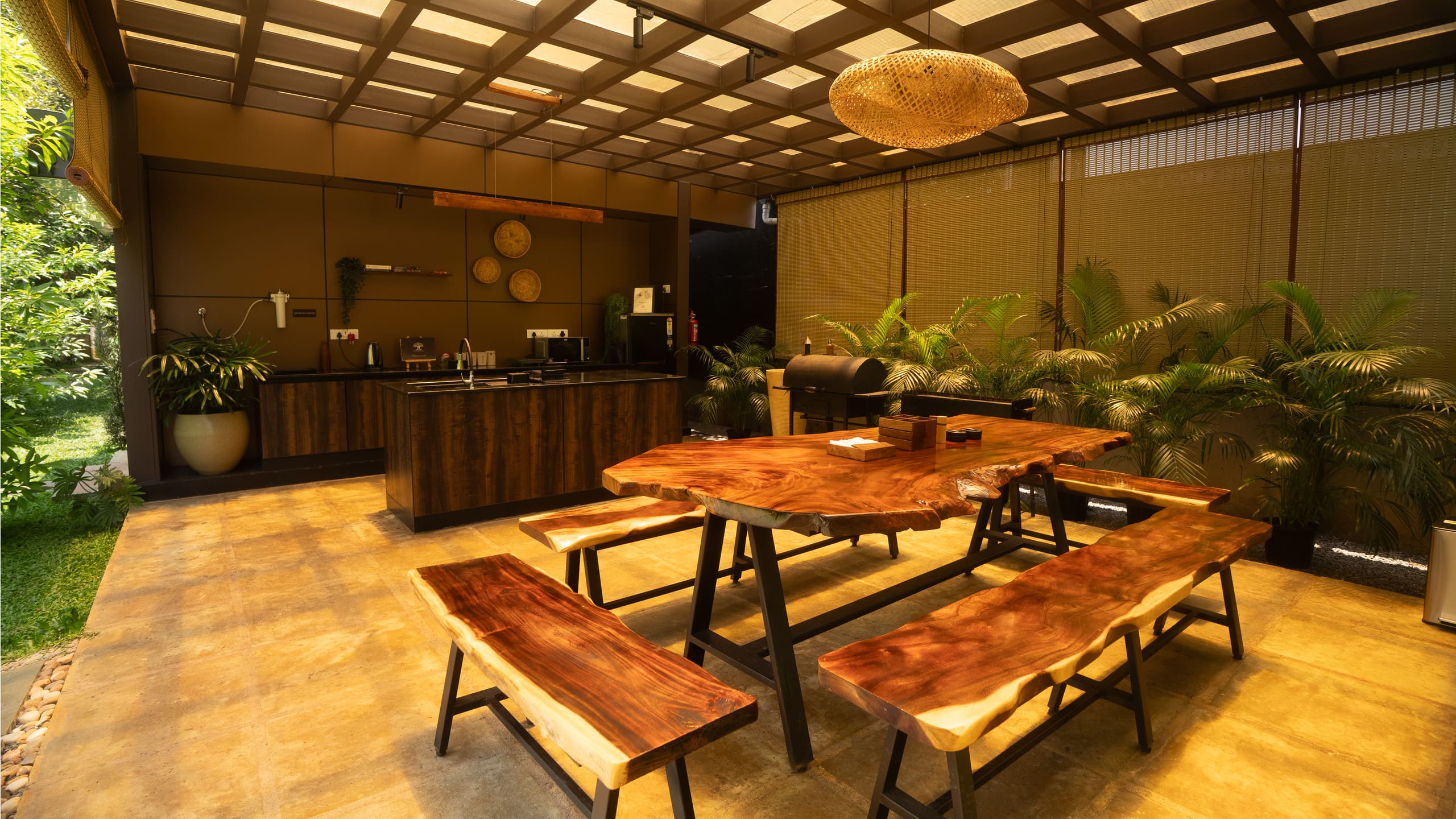 Riverside Luxury Glamping with Pool | Near Airport 11