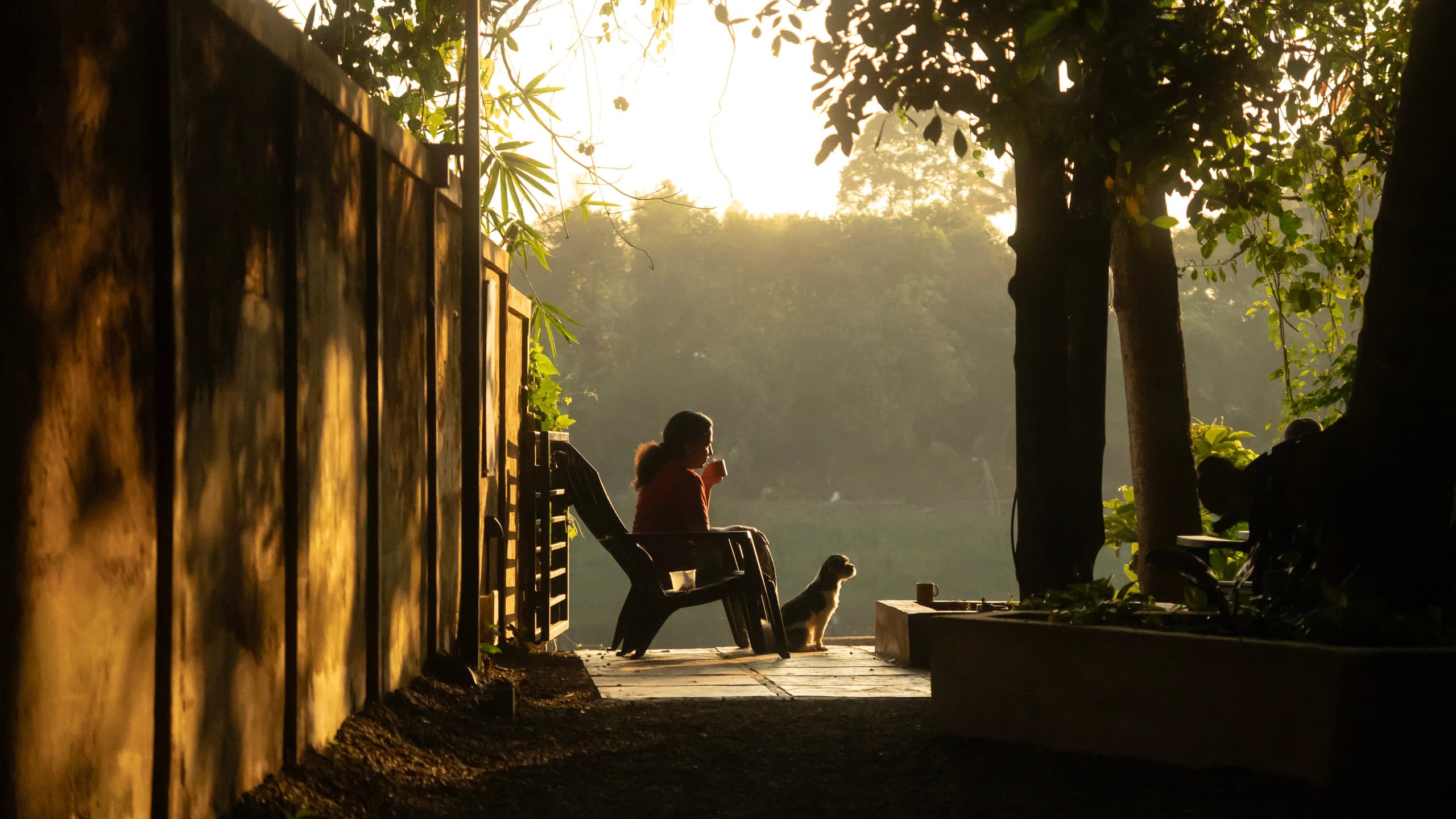 Riverside Luxury Glamping with Pool | Near Airport 20