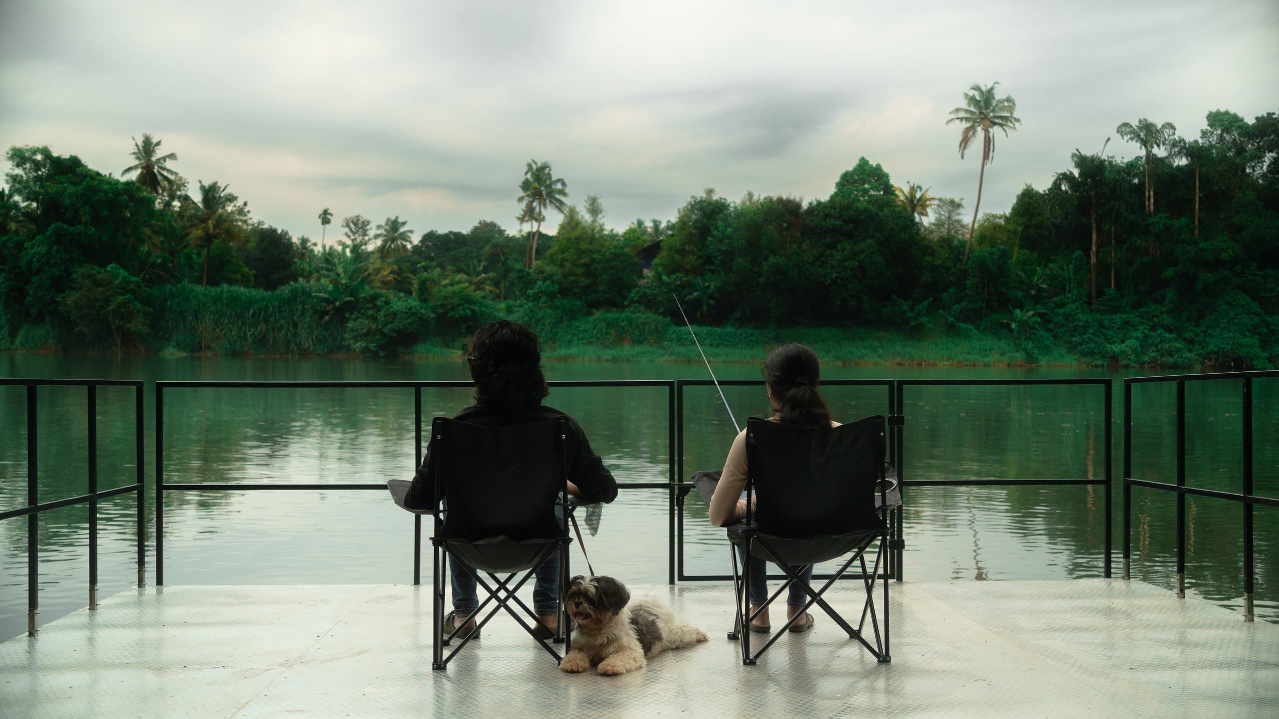 Riverside Luxury Glamping with Pool | Near Airport 24