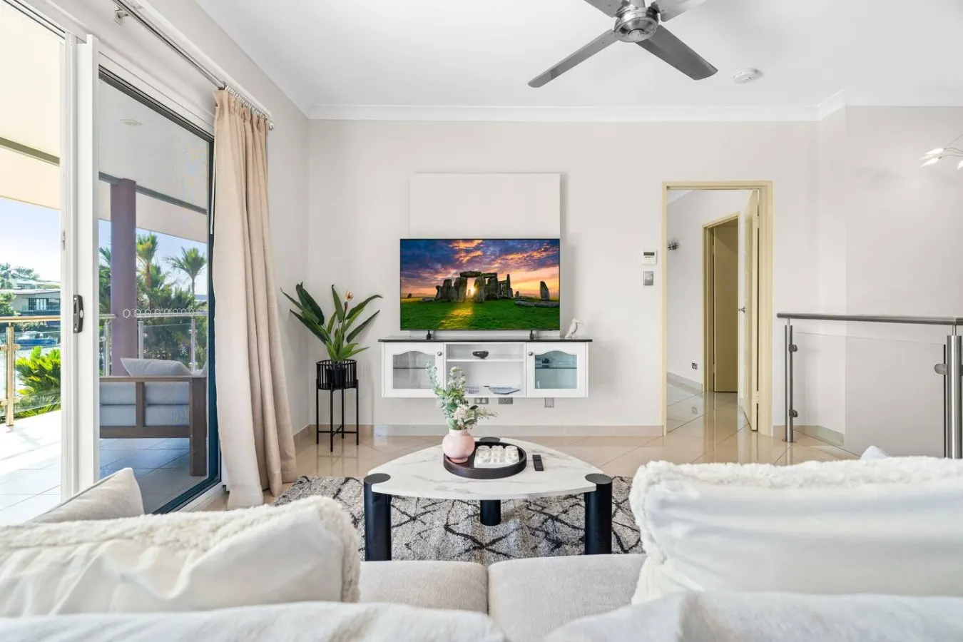 ZenLux Rosewater: Pool ~ Marina Deck ~ Bayview Pad 12