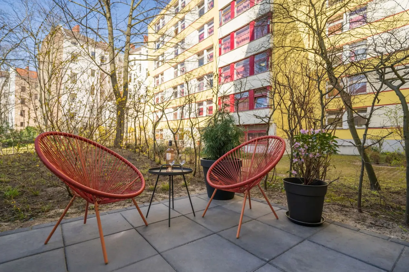 3-Bedroom Apartment (90sqm) with Terrace & Garden 18