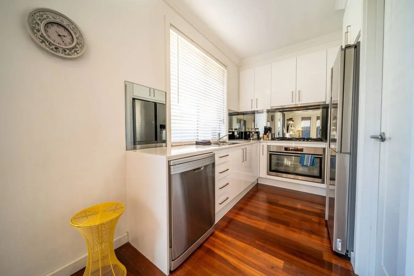 The Arlington—Easy Stay near Entertainment & CBD — photo 3