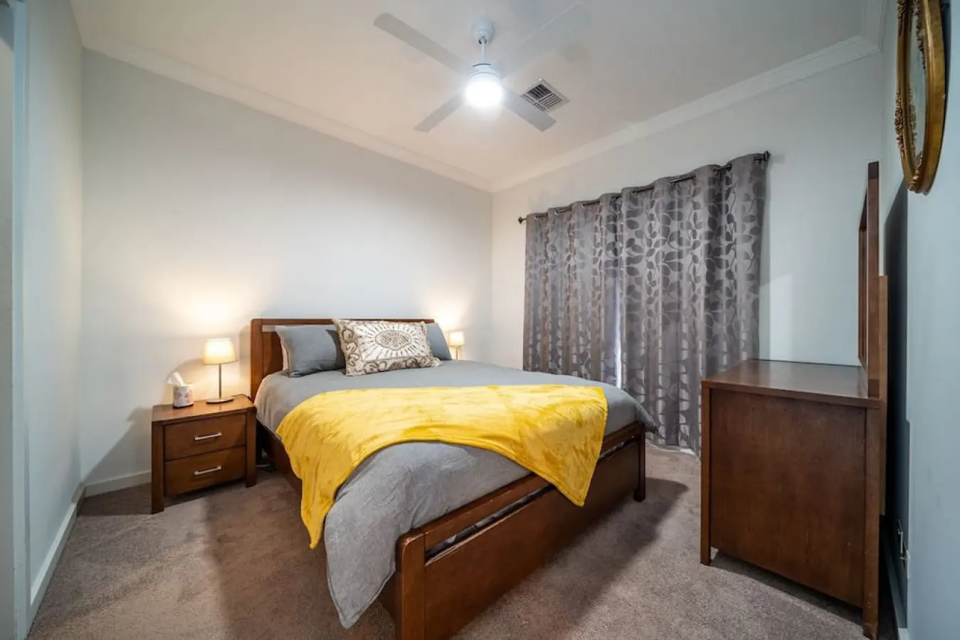 The Arlington—Easy Stay near Entertainment & CBD — photo 5