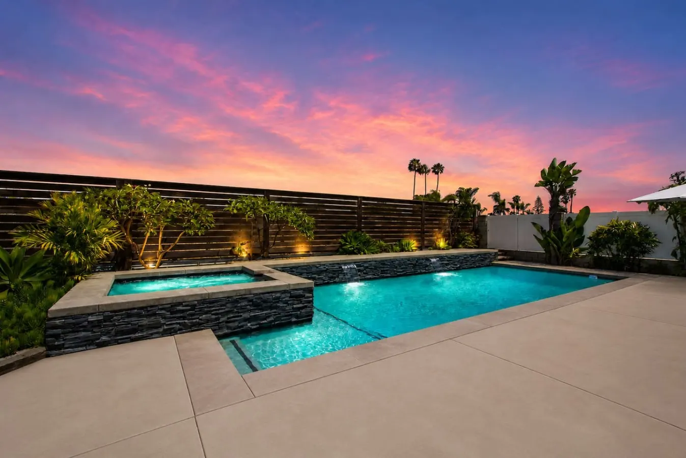Harbor Isle Beauty - Minutes To Huntington Beach