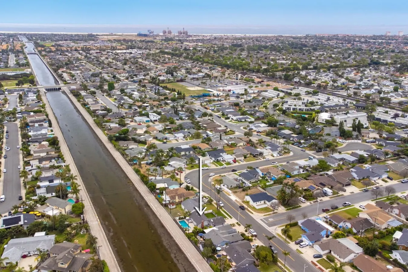 Harbor Isle Beauty - Minutes To Huntington Beach — photo 4