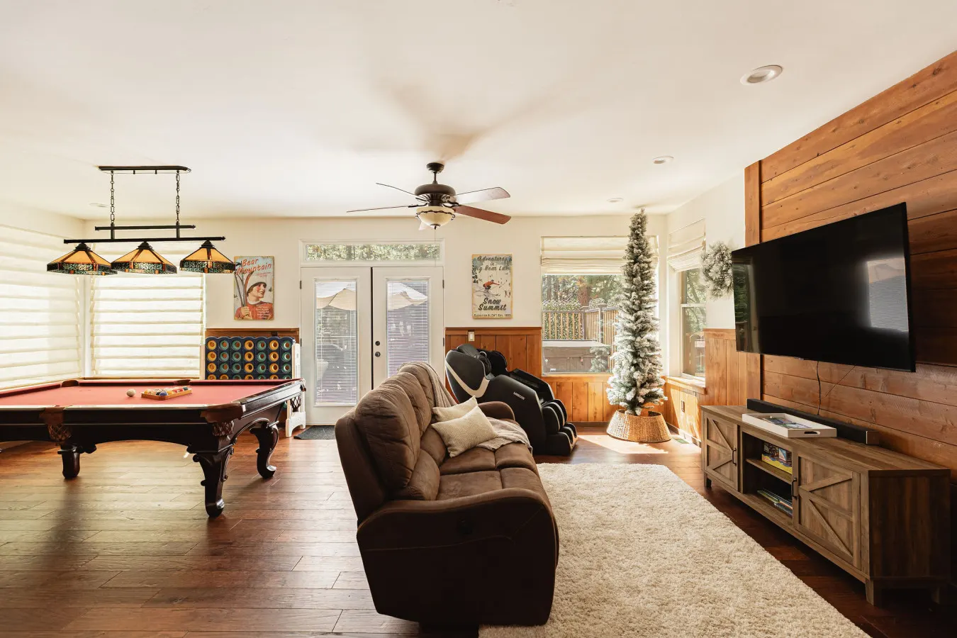 NEW! Knoll Lake Cabin in Big Bear Lake, BBQ, PET 6