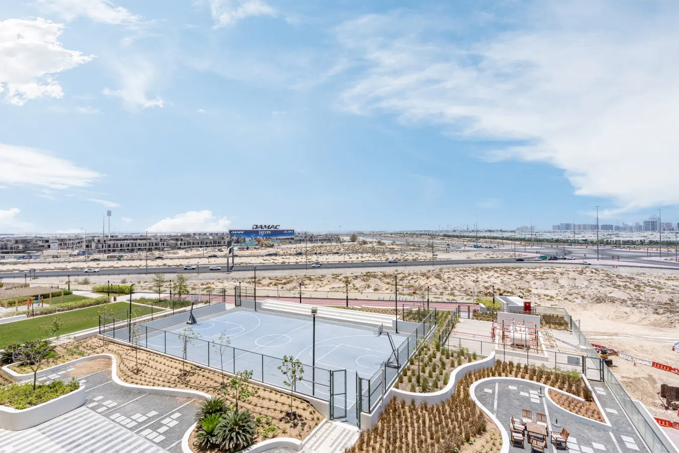 Modern & Bright Home in Damac Hills 14