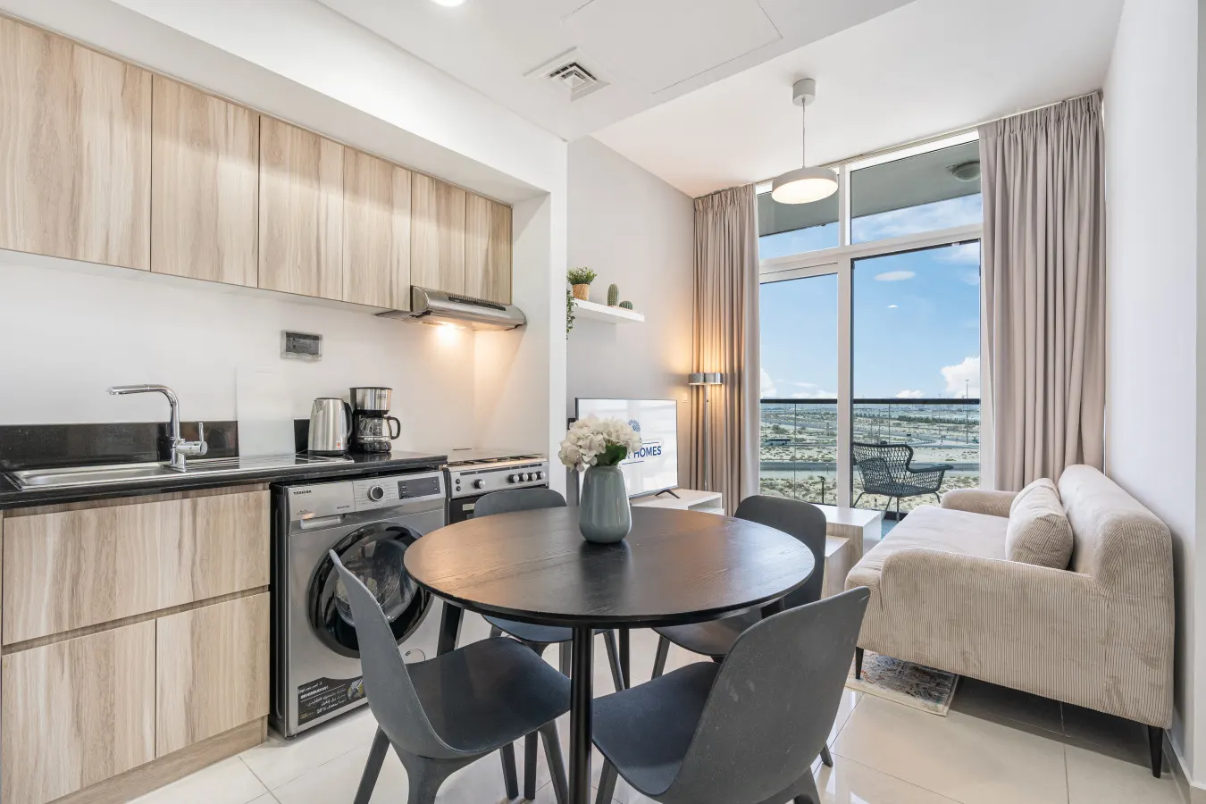Modern & Bright Home in Damac Hills 7