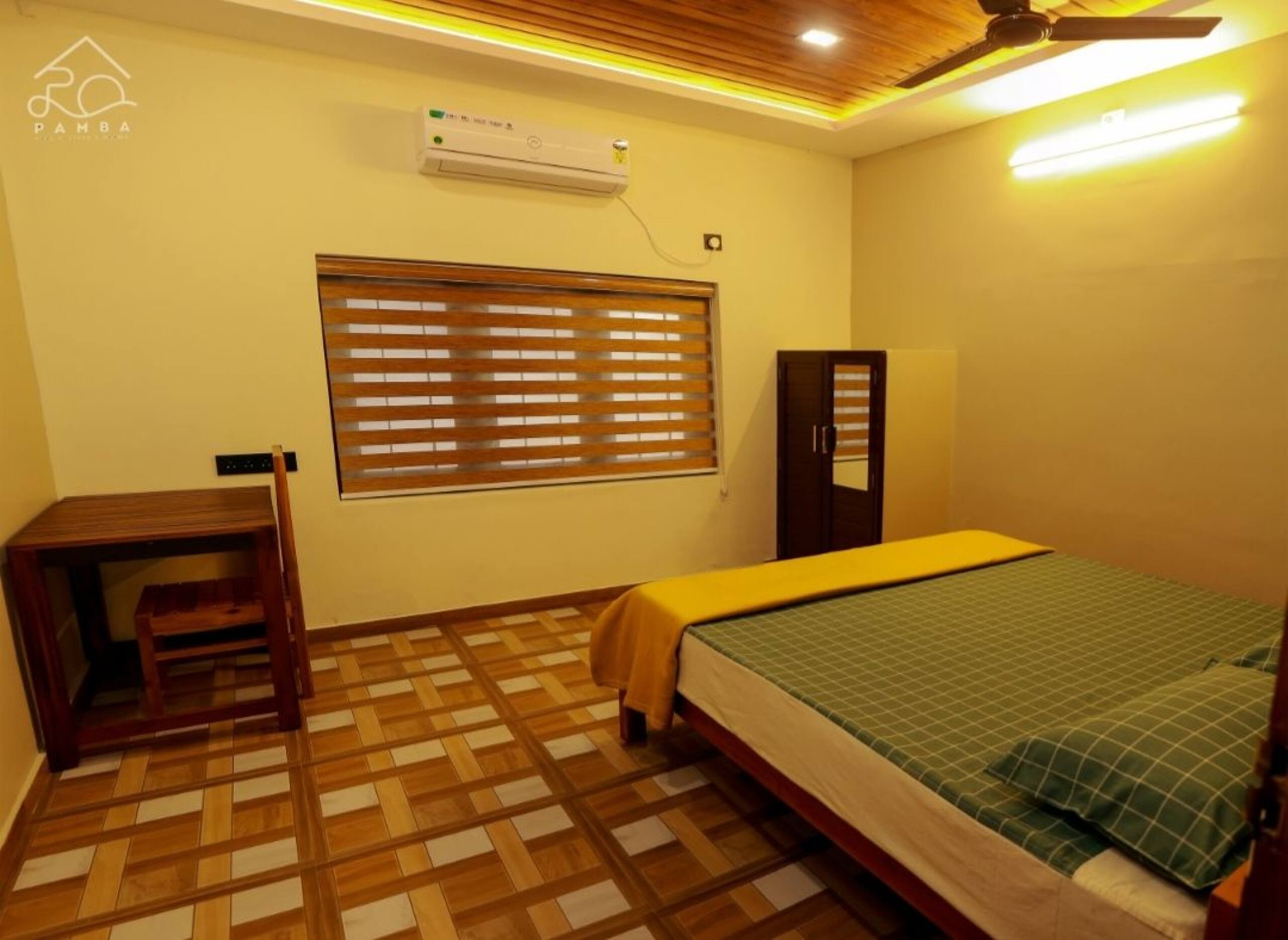 Pamba Pool cottage 6