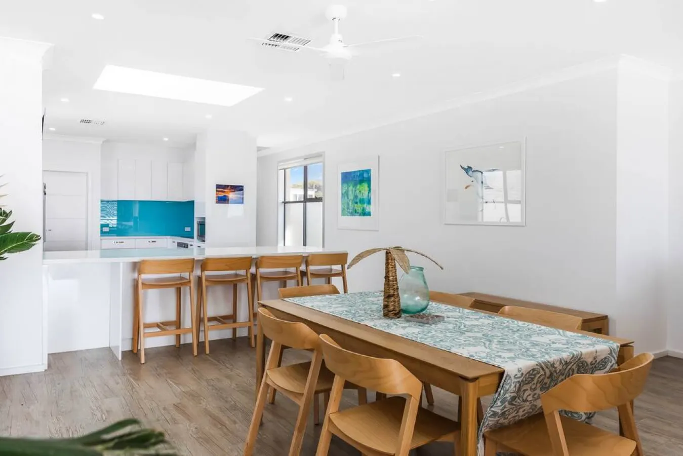 Seascape at Christies Beach—Oceanview Family Stay — photo 2