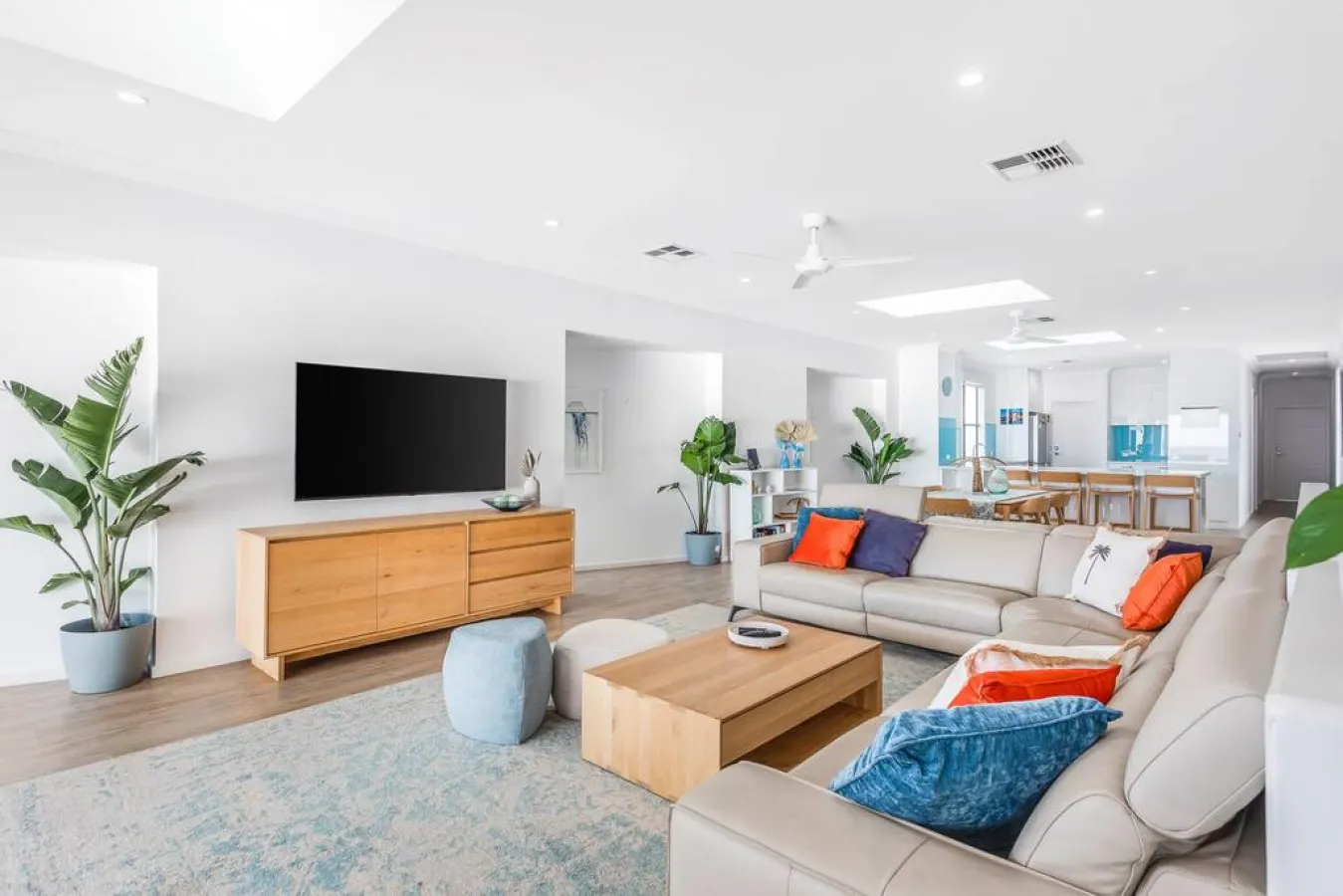 Seascape at Christies Beach—Oceanview Family Stay 7