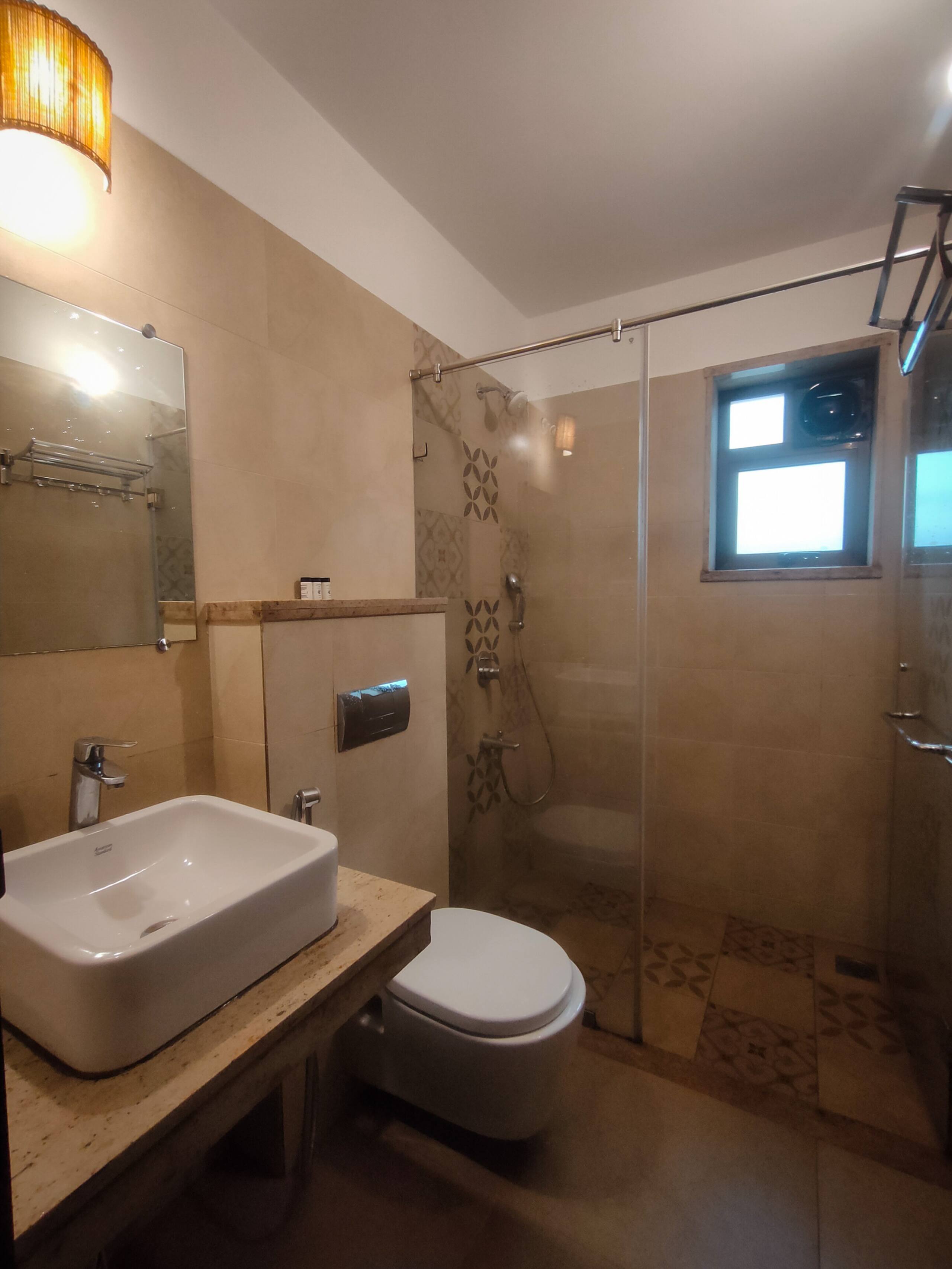 Luxe 2BHK|3 Washroom|Pool | Walk to Candolim Beach 40