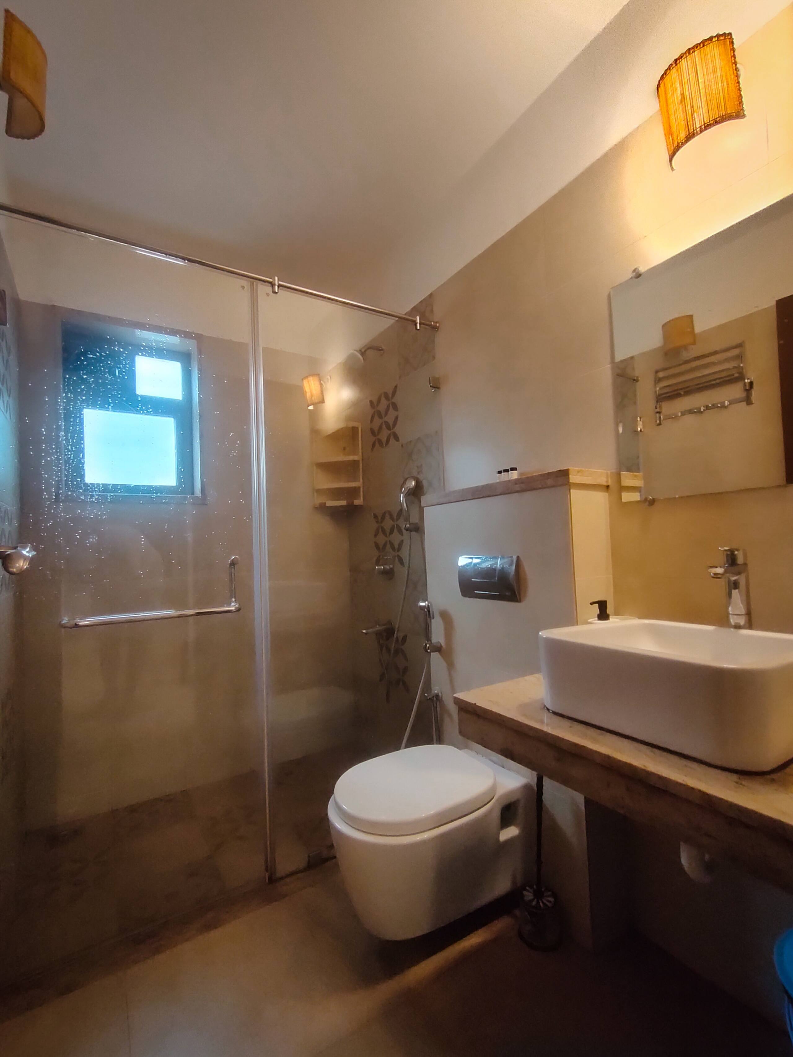 Luxe 2BHK|3 Washroom|Pool | Walk to Candolim Beach 39