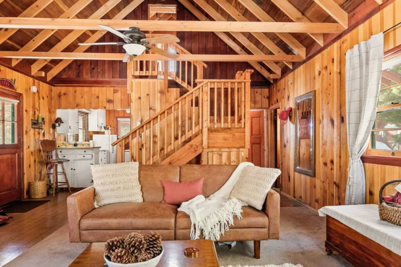 Tree Top Casitas w/ Hot Tub & Walk to the Village 10
