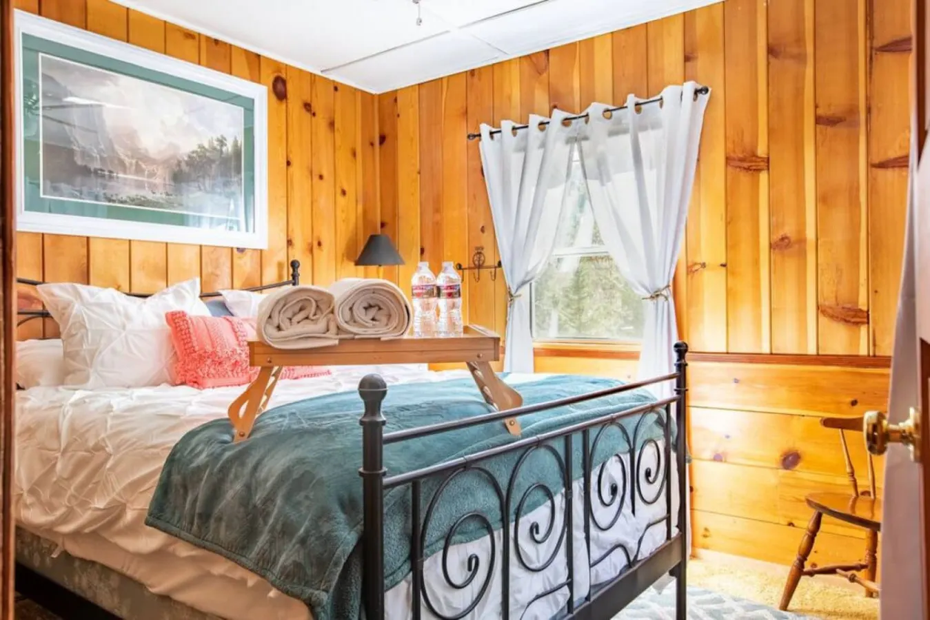 Tree Top Casitas w/ Hot Tub & Walk to the Village 14