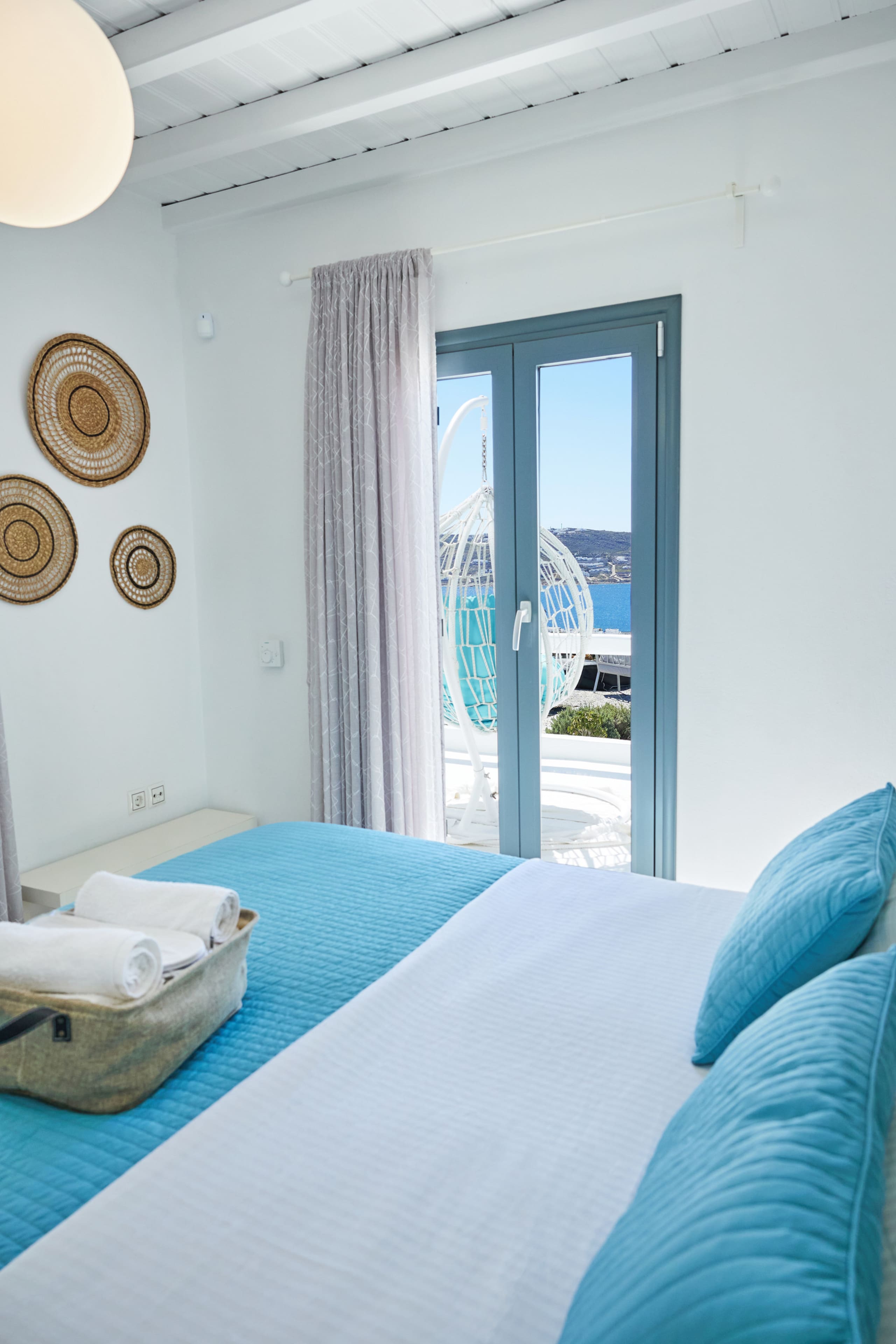 Windmills View | Walk to Chora | Villa Sand Lily 14