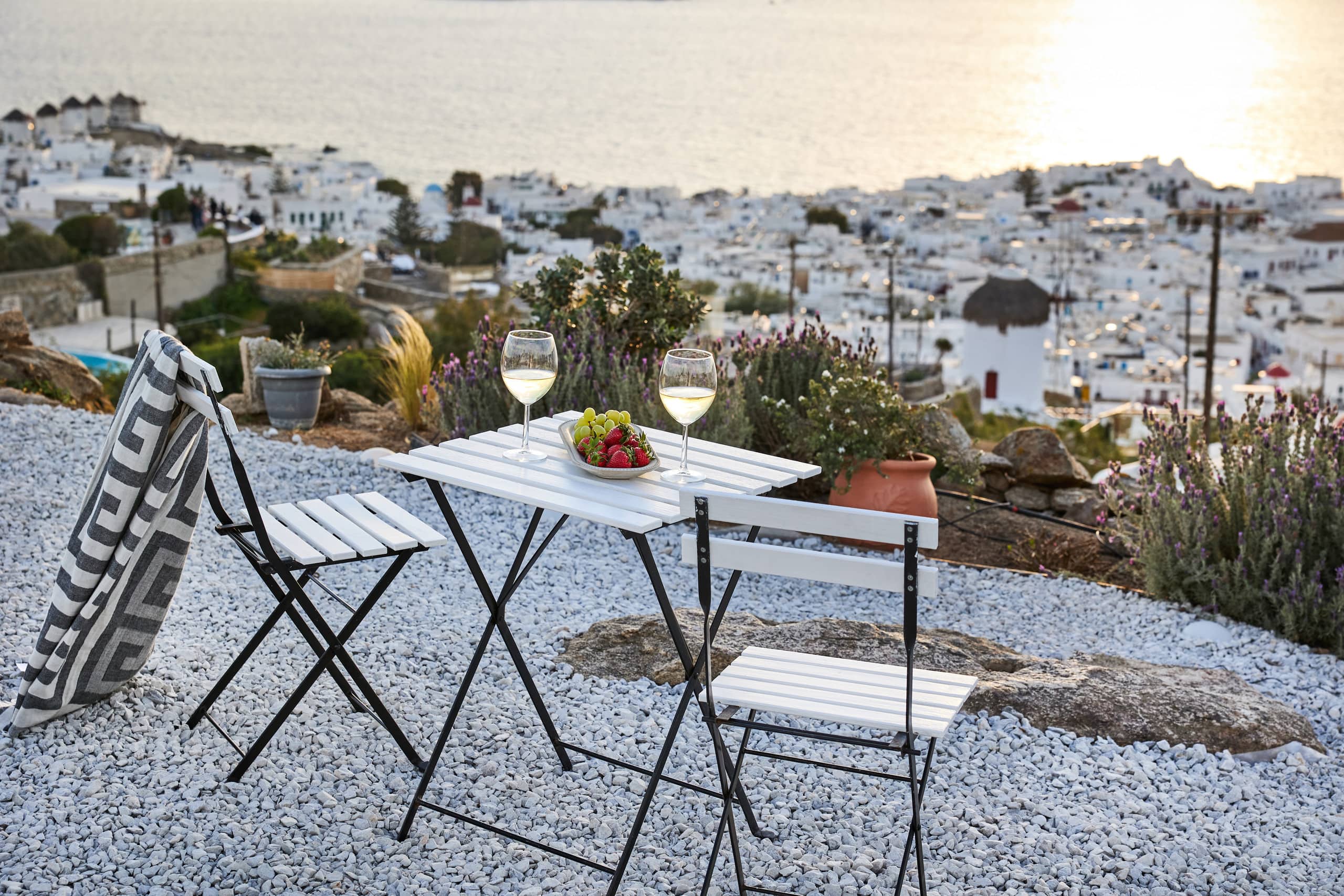 Windmills View | Walk to Chora | Villa Sand Lily — photo 3