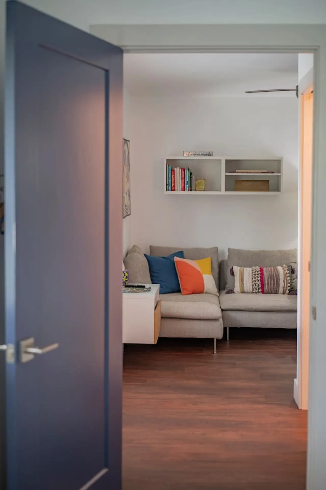 King + 2 Queen Beds 3 Smart TV's *WALK to LU* 19