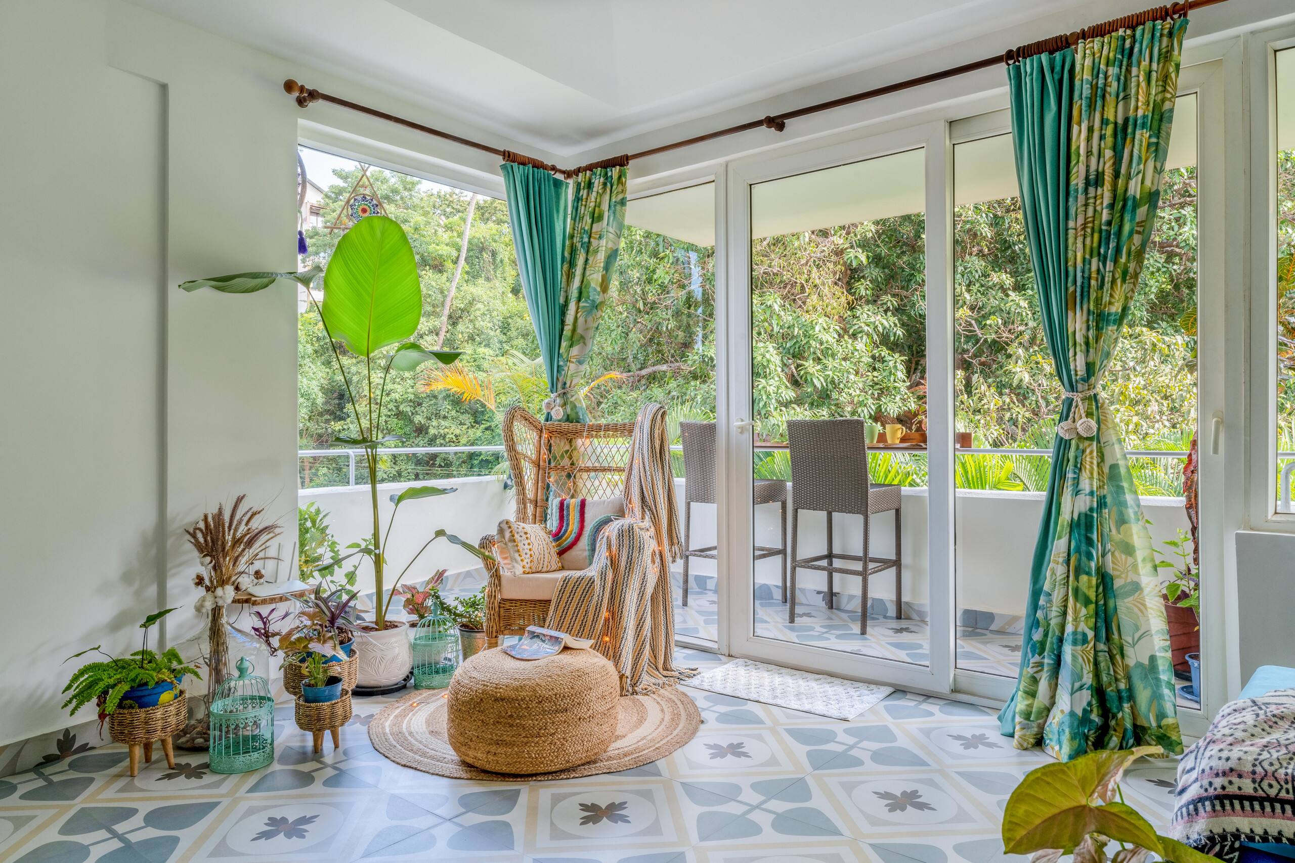Sunny 2BHK getaway + 6 beers | Near Candolim 9