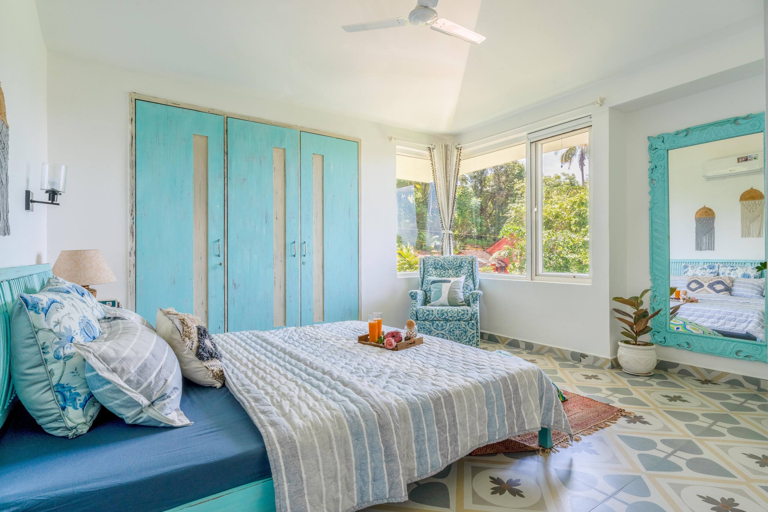 Sunny 2BHK getaway + 6 beers | Near Candolim 16
