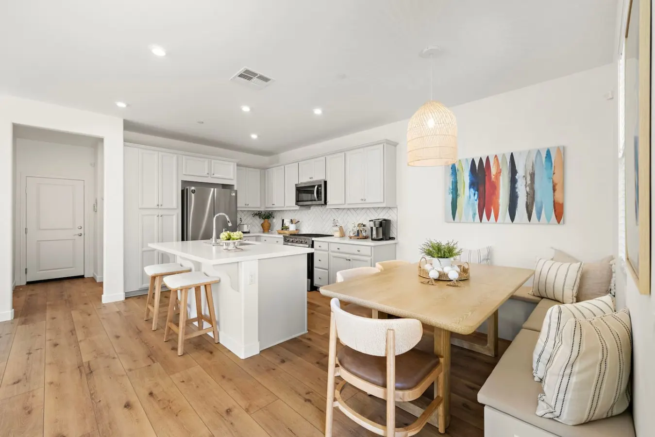 RMV Gem - FamilyFriendly, Amenities, Rooftop Views 16