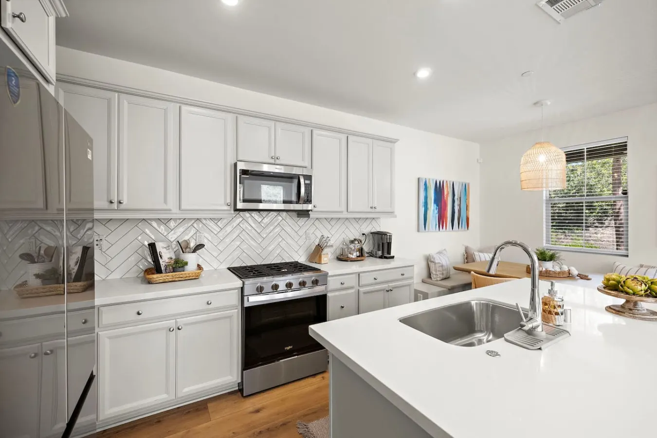 RMV Gem - FamilyFriendly, Amenities, Rooftop Views 20