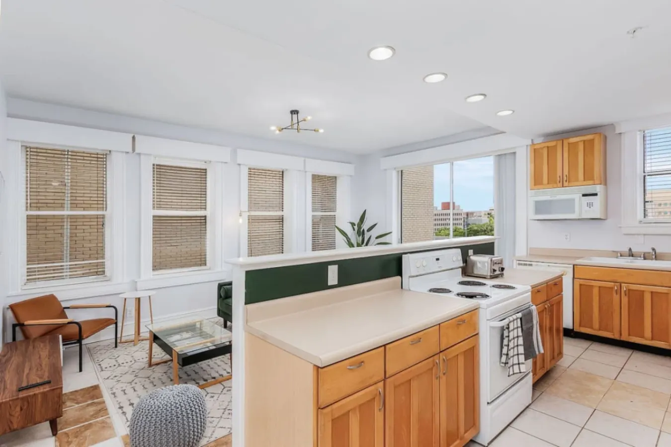Casa Palma: Historic apt in the BEST spot downtown 3