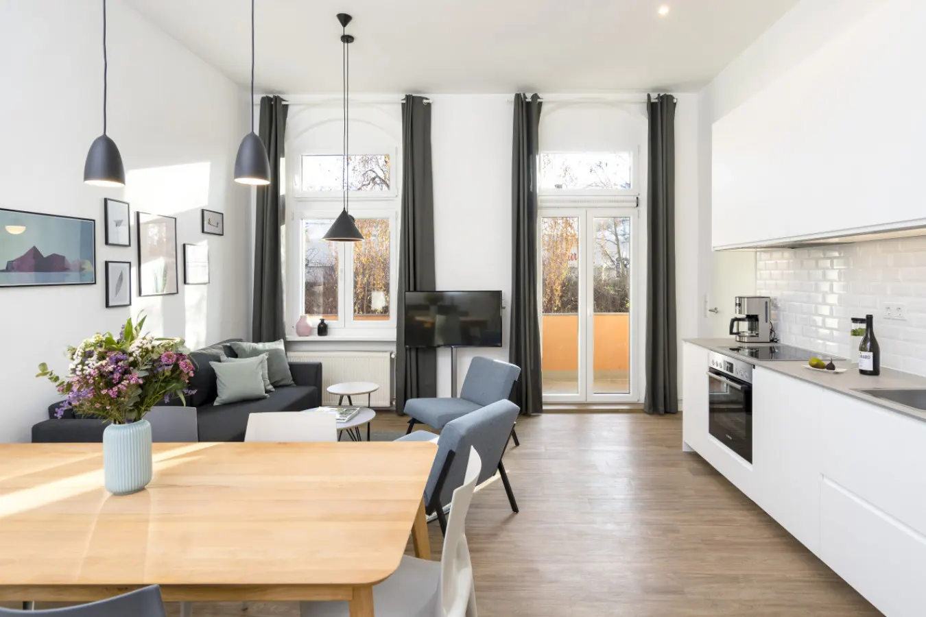 Apartment (110sqm) with 3 Bedrooms & Balcony — photo 2