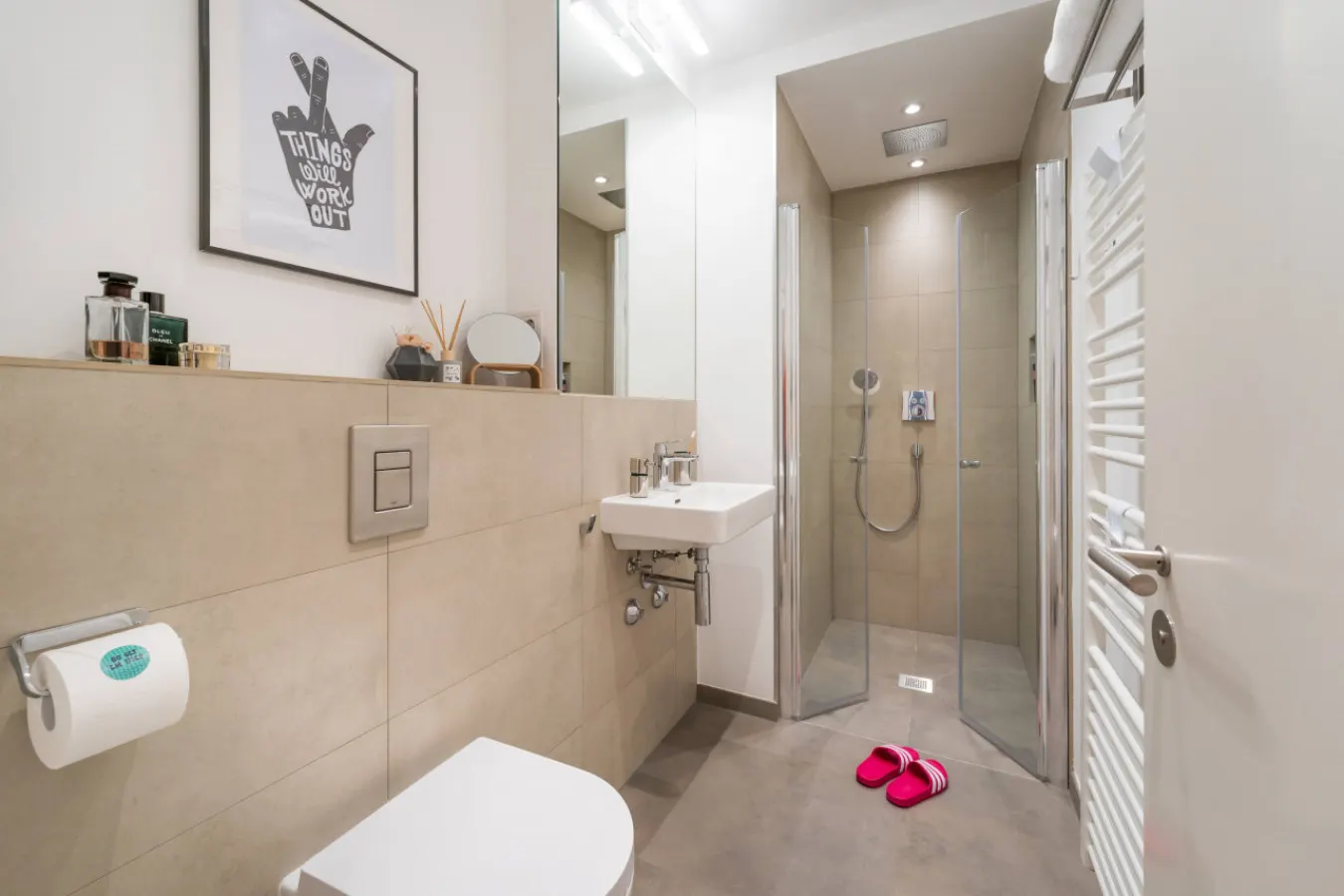 Apartment (110sqm) with 3 Bedrooms & Balcony 8