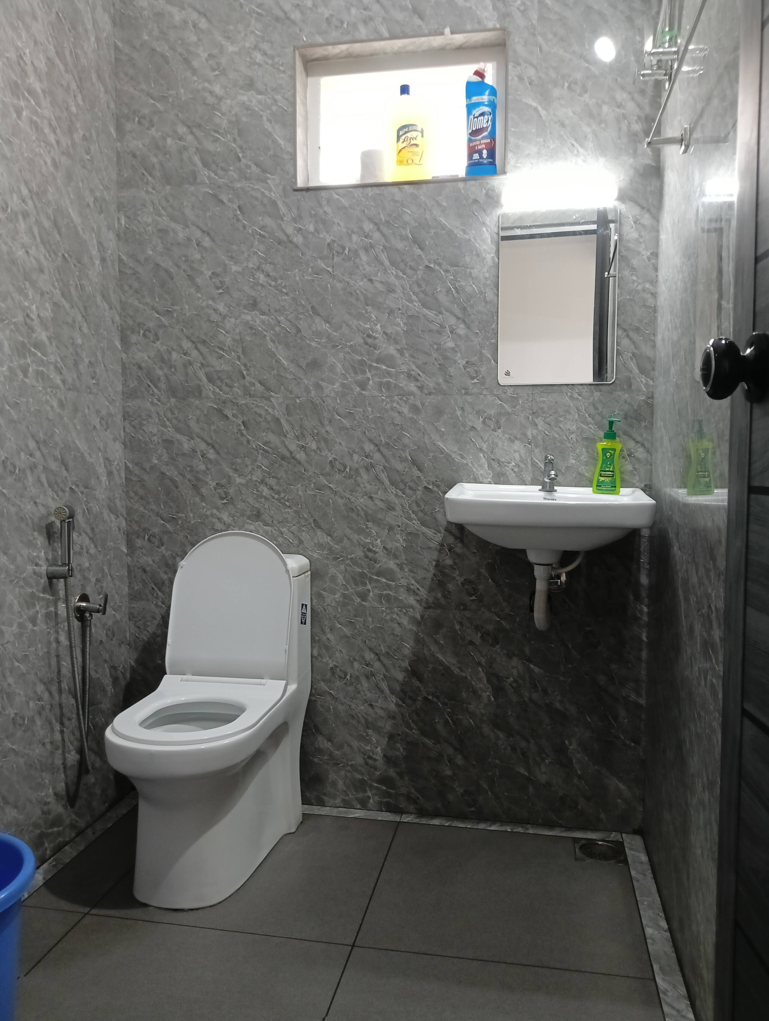 Whitefort Rohini Homestay 4