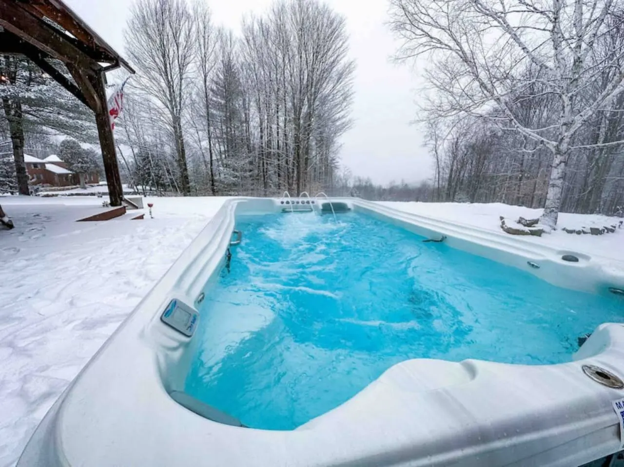 Log Cabin Escape Hot Tub + Mntn Views Near Lake 11
