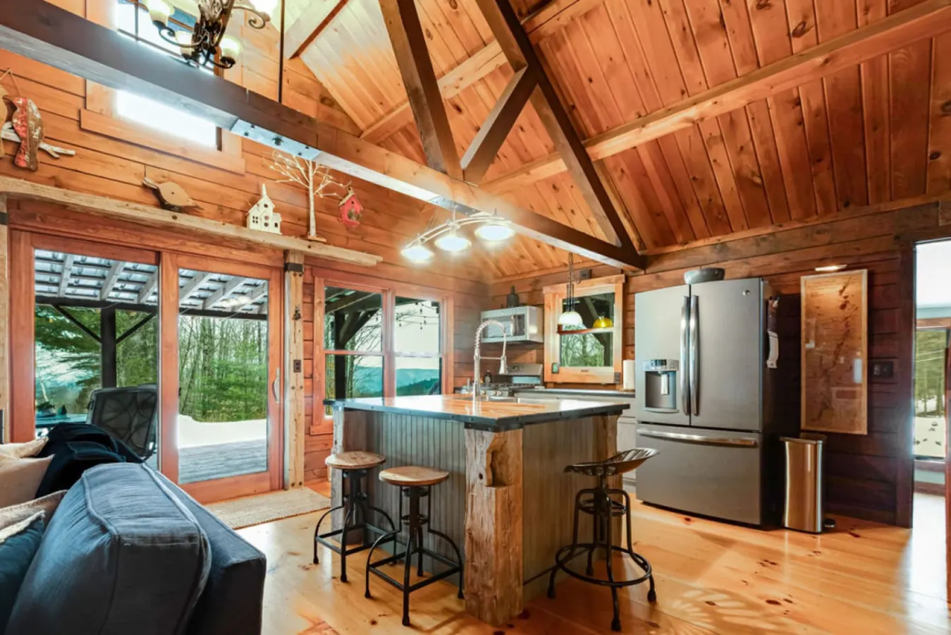 Log Cabin Escape Hot Tub + Mntn Views Near Lake 6