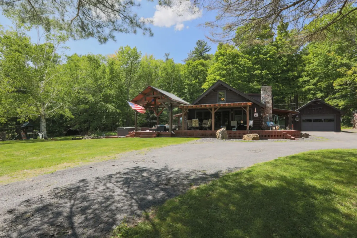 Log Cabin Escape Hot Tub + Mntn Views Near Lake 8