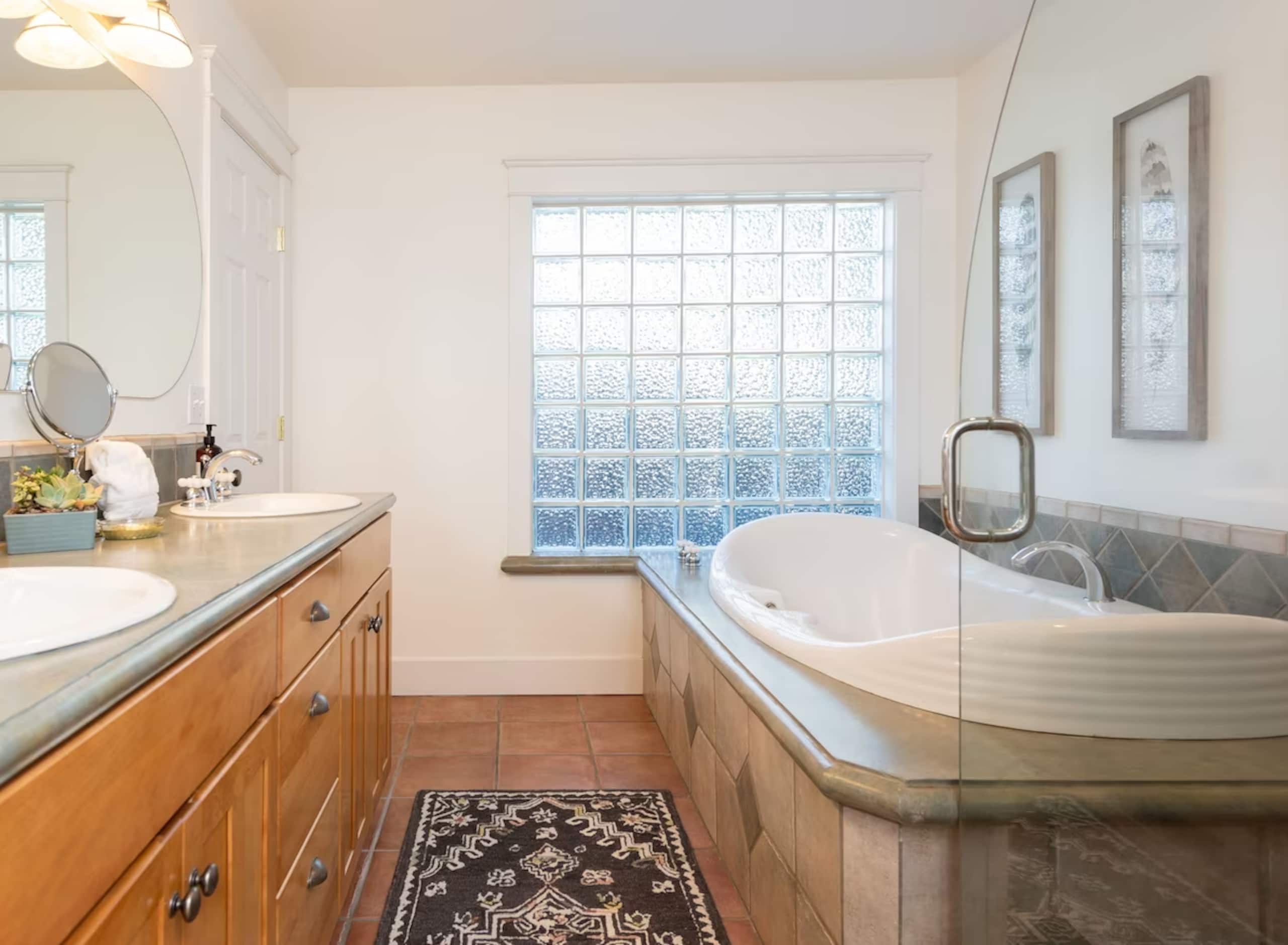 2 Homes! Walkable group compound with *HOT TUB* 13
