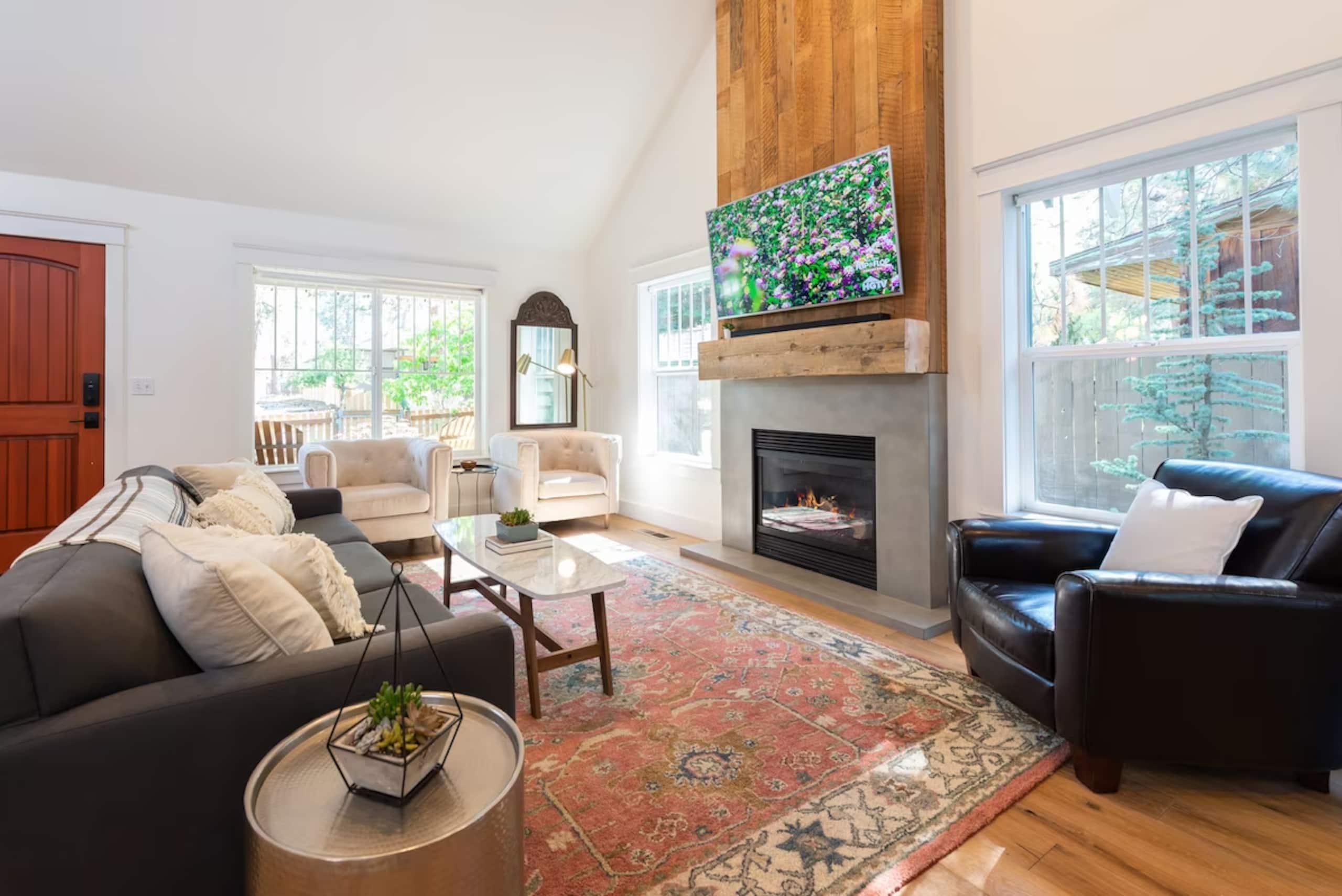 2 Homes! Walkable group compound with *HOT TUB* 6