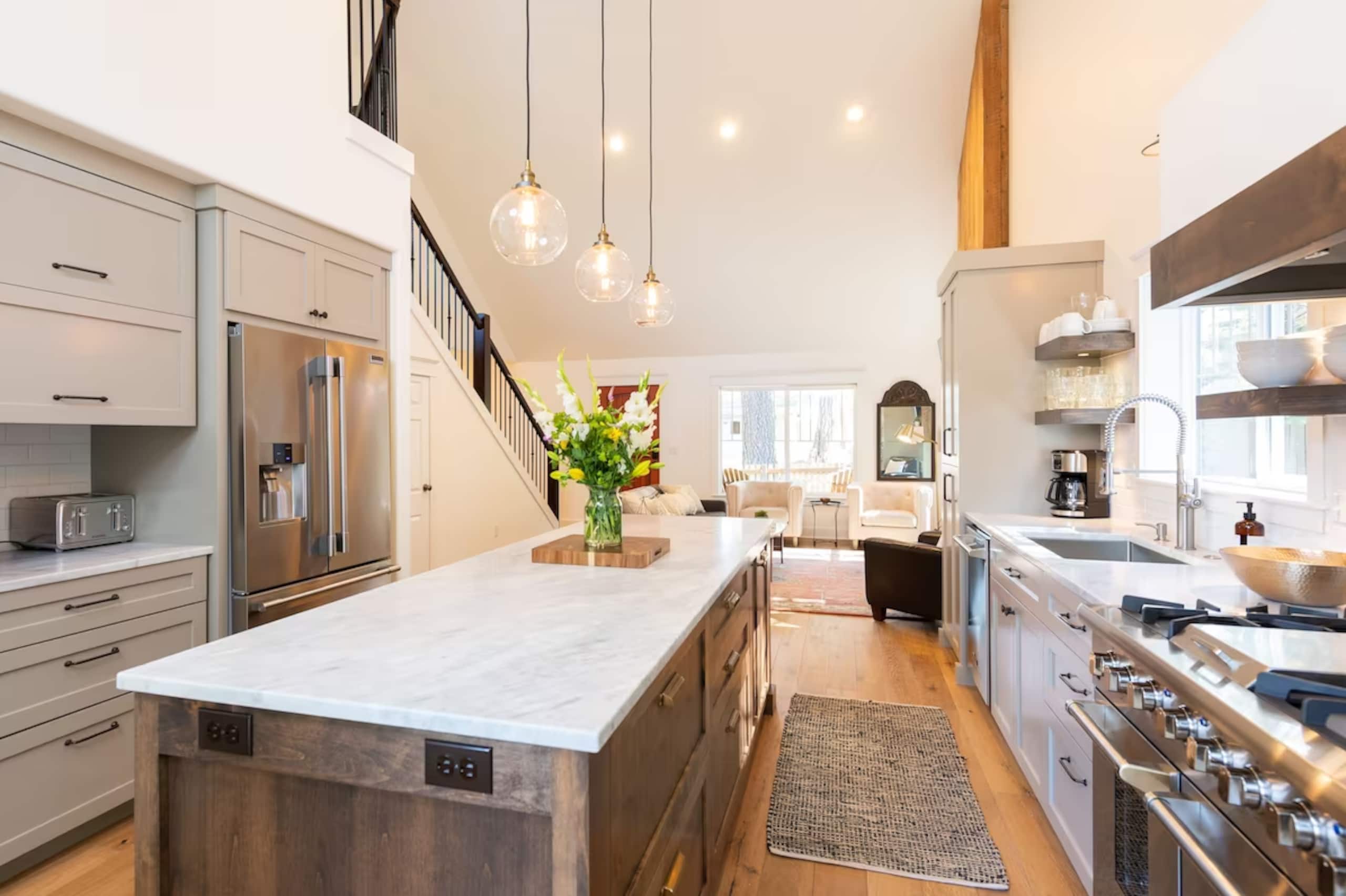 2 Homes! Walkable group compound with *HOT TUB* 8