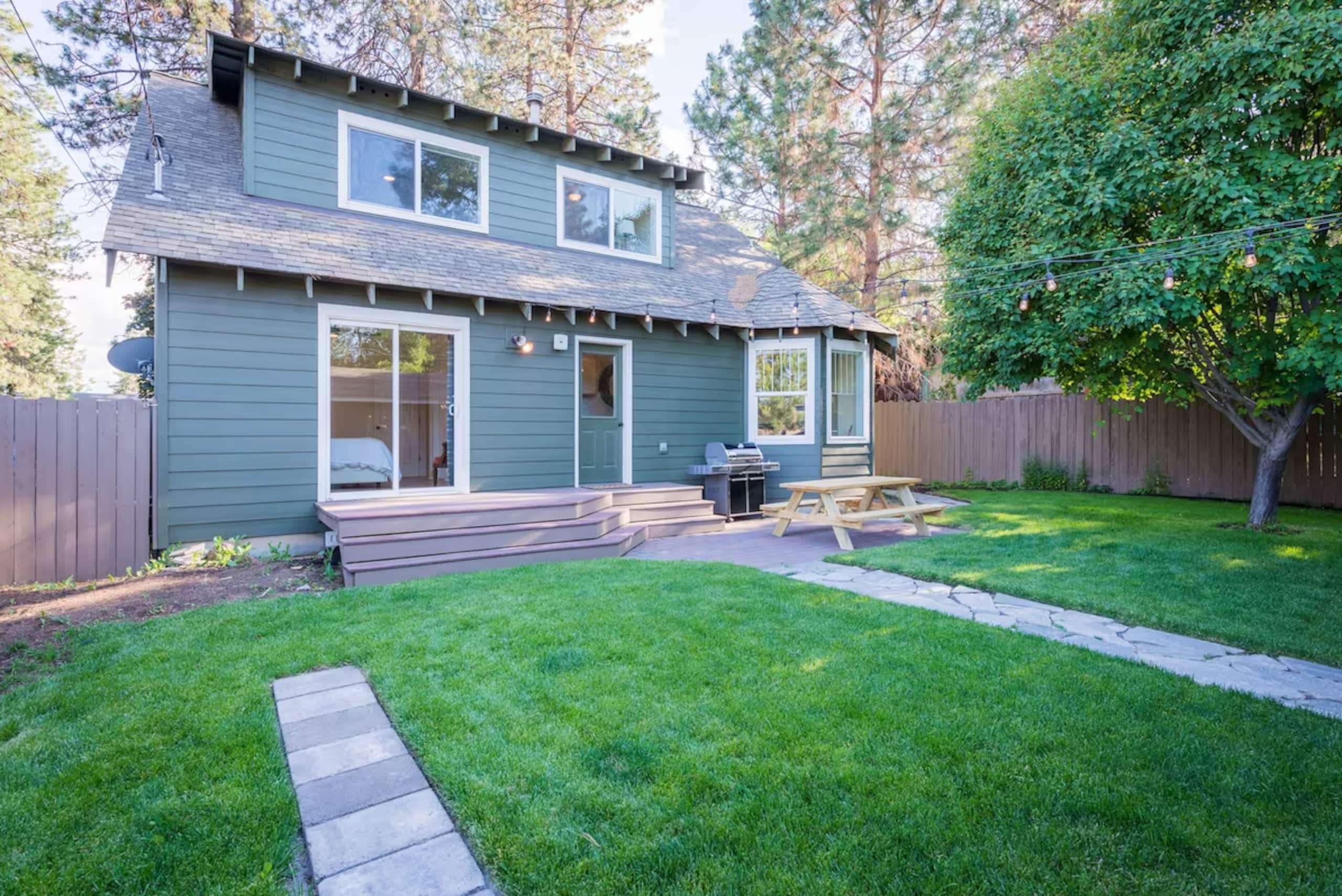 2 Homes! Walkable group compound with *HOT TUB* 20