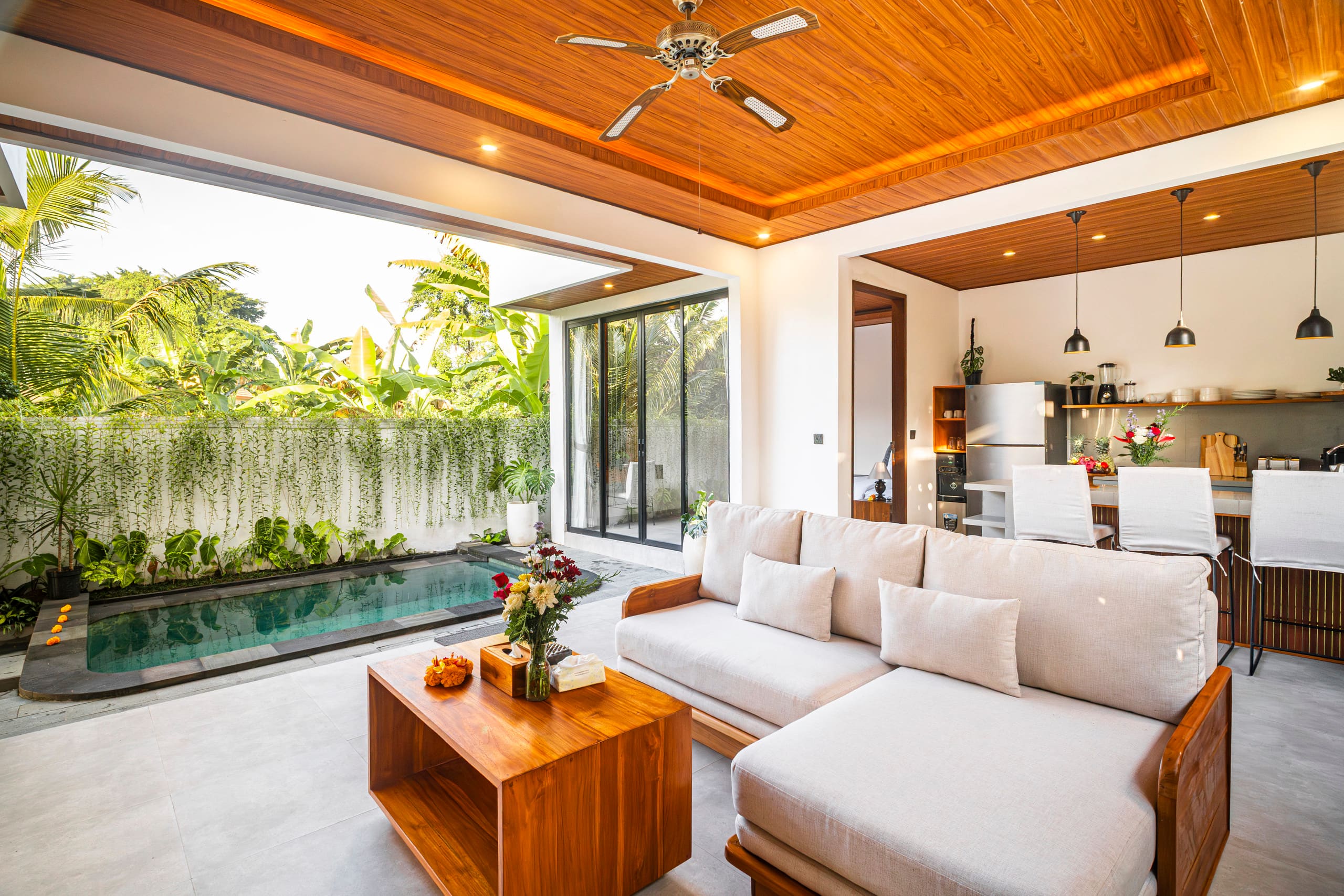 Aung Villa