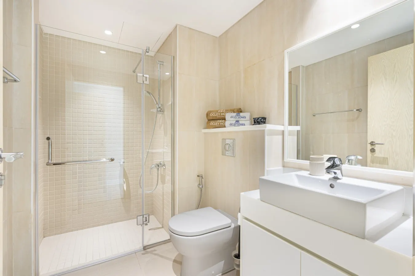 Spacious Central JBR Home w/ Private Beach 20