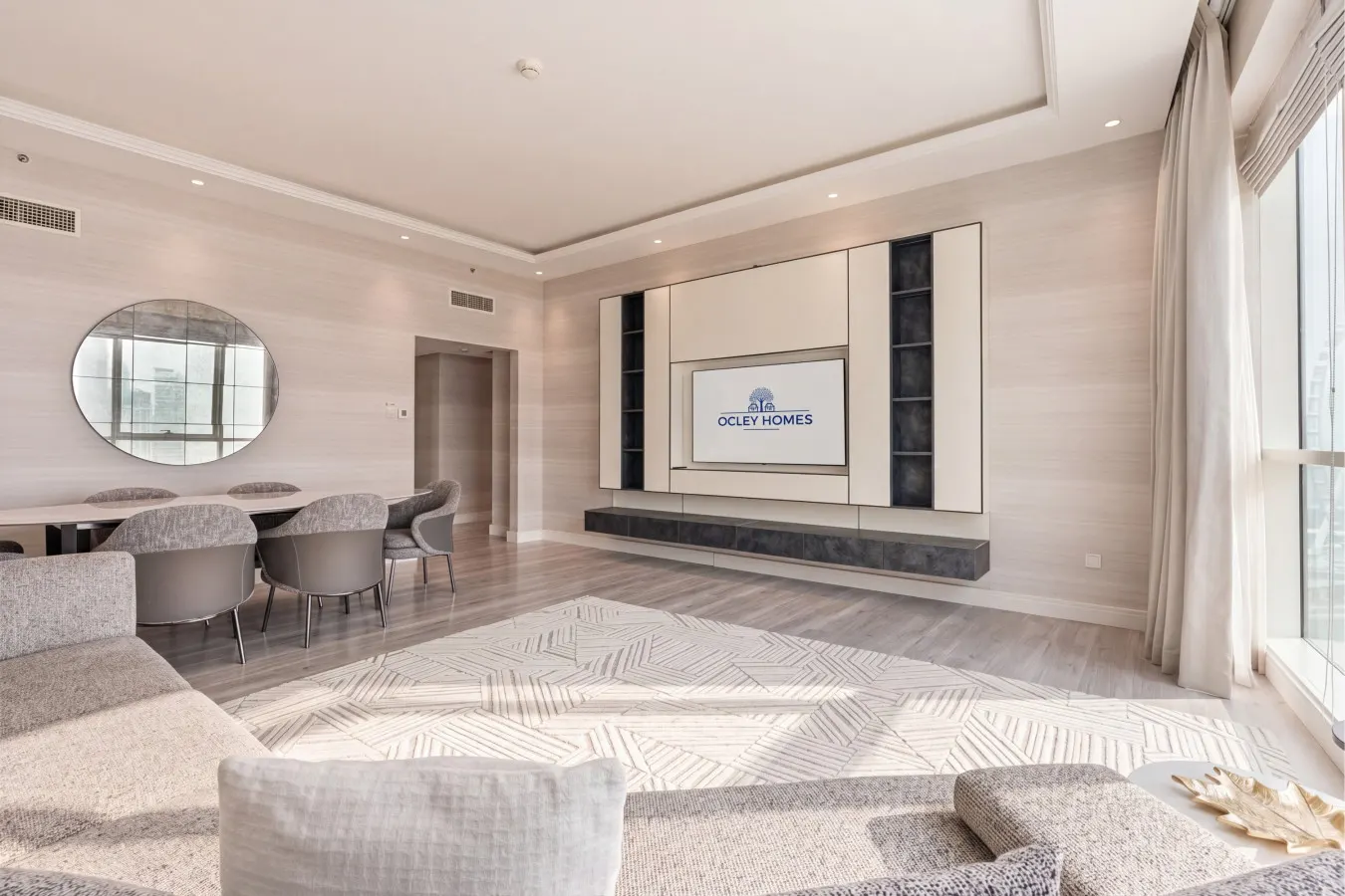 Spacious Central JBR Home w/ Private Beach 8
