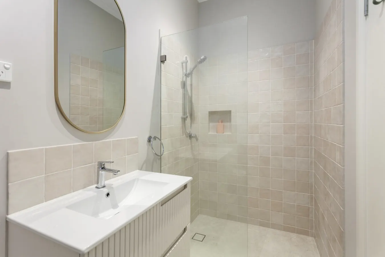 Birdstow – Spacious, Peaceful Stay, Sleeps 10 5