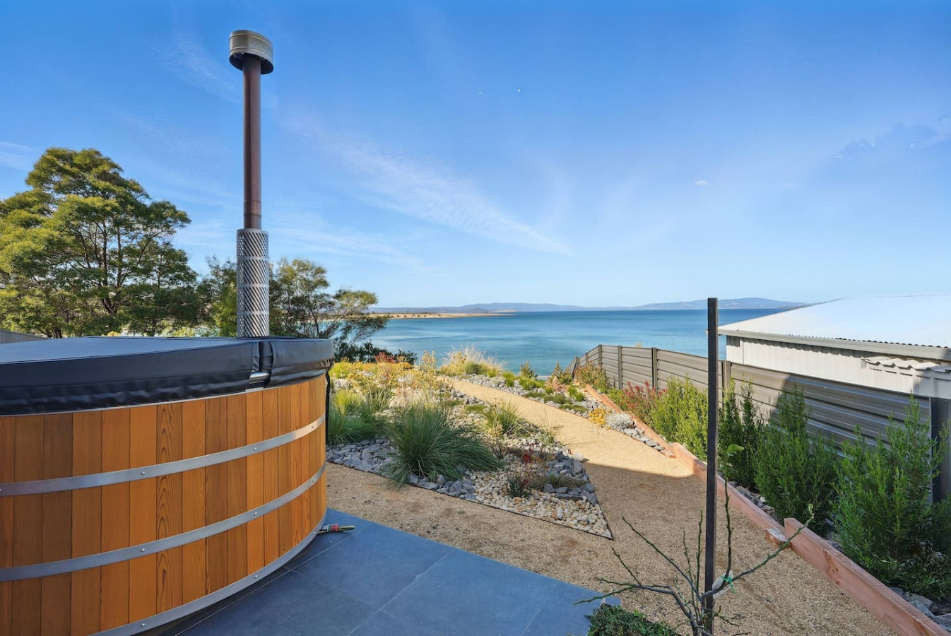Connellys Bay House