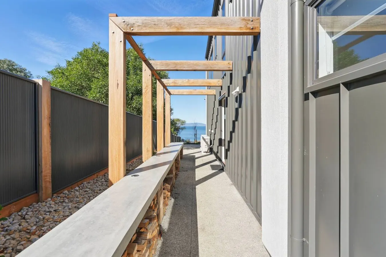 Connellys Bay House 10